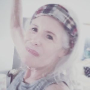 Meet your Posher, Mindy